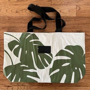 ALOHA Collection Monstera Holo Holo Tote EUC